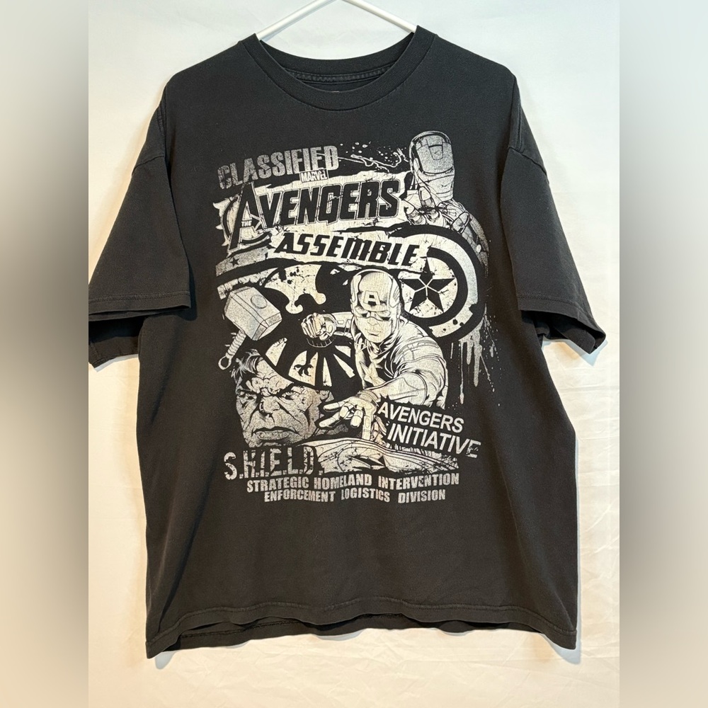 Men’s Marvel Avengers Comic T-shirt Size XL (46/48)